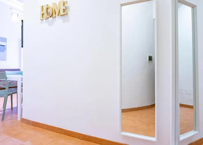 Easytopstay - San Pietro With Courtyard Roma