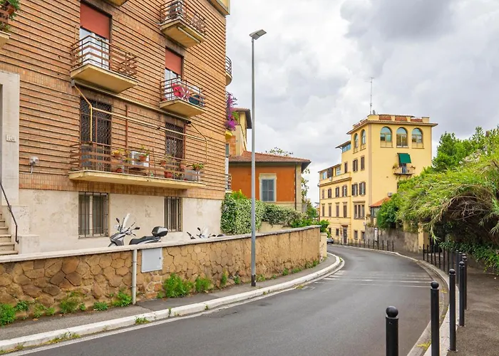 Easytopstay - San Pietro With Courtyard Apartamento *